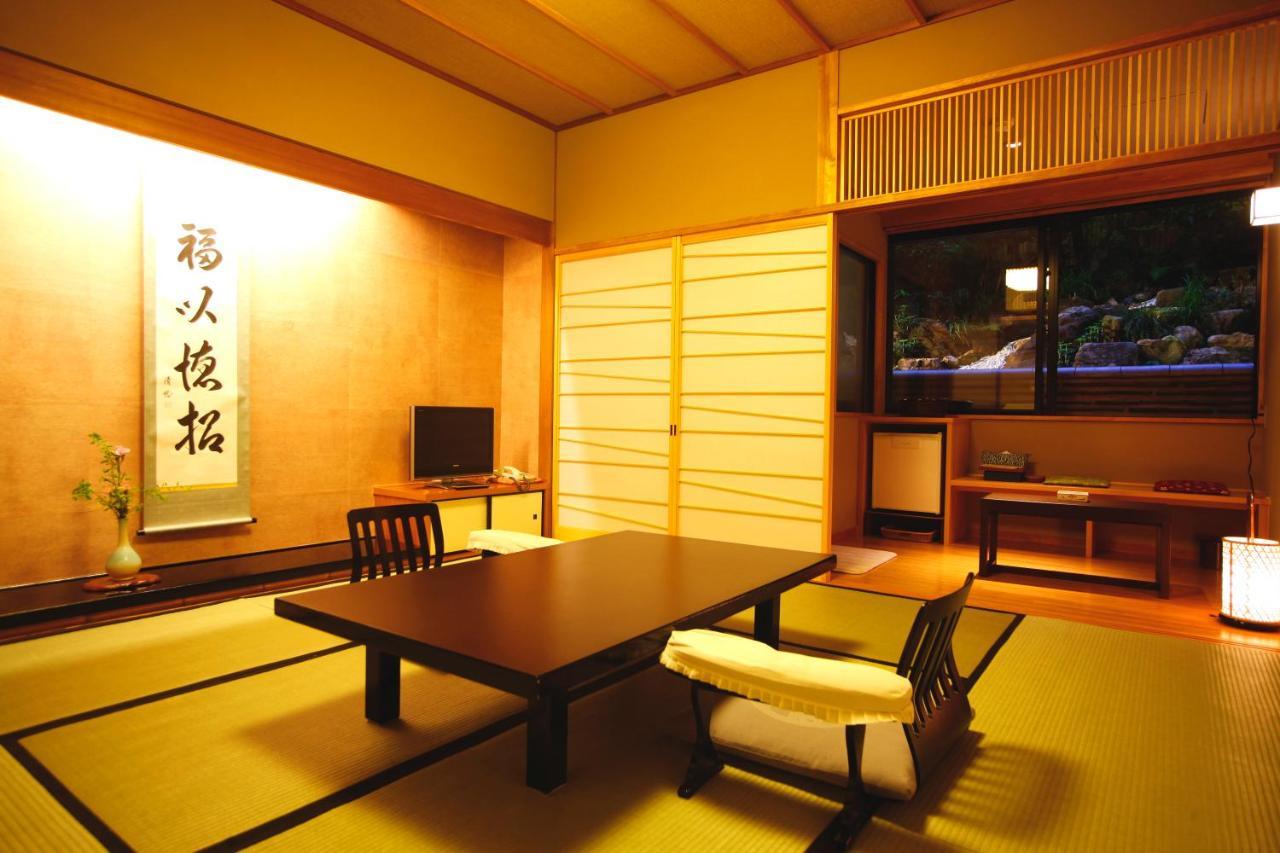 Kyoto Arashiyama Onsen Ryokan Togetsutei Luaran gambar