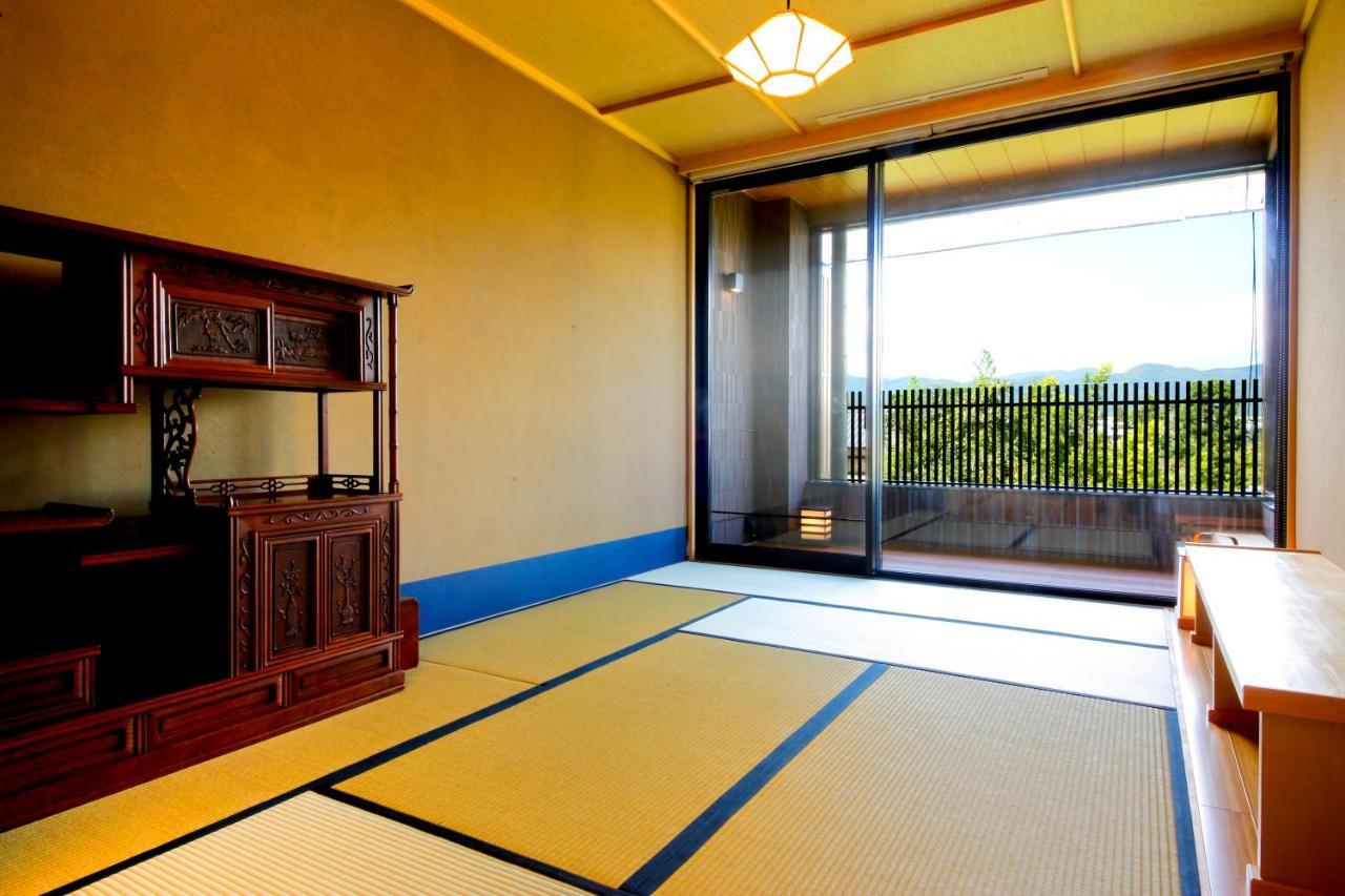 Kyoto Arashiyama Onsen Ryokan Togetsutei Luaran gambar
